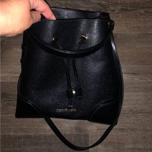 Michael Kors Mercer Pebble Leather Bucket Bag